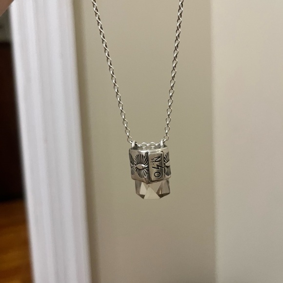 Numi olive necklace - Picture 2 of 6